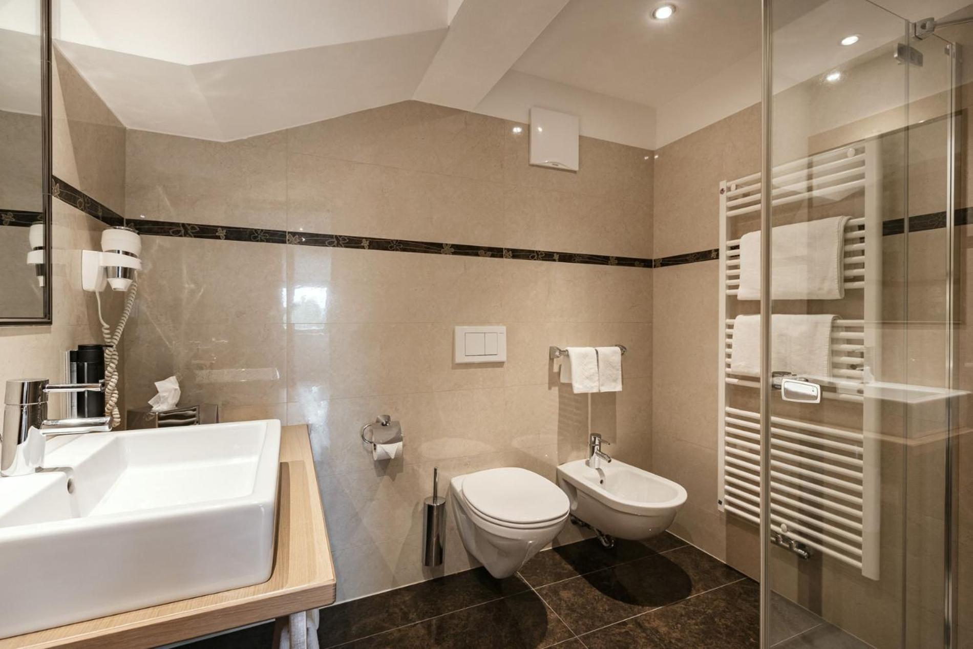 Apartments Burvel Селва ди Вал Гардена Стая снимка