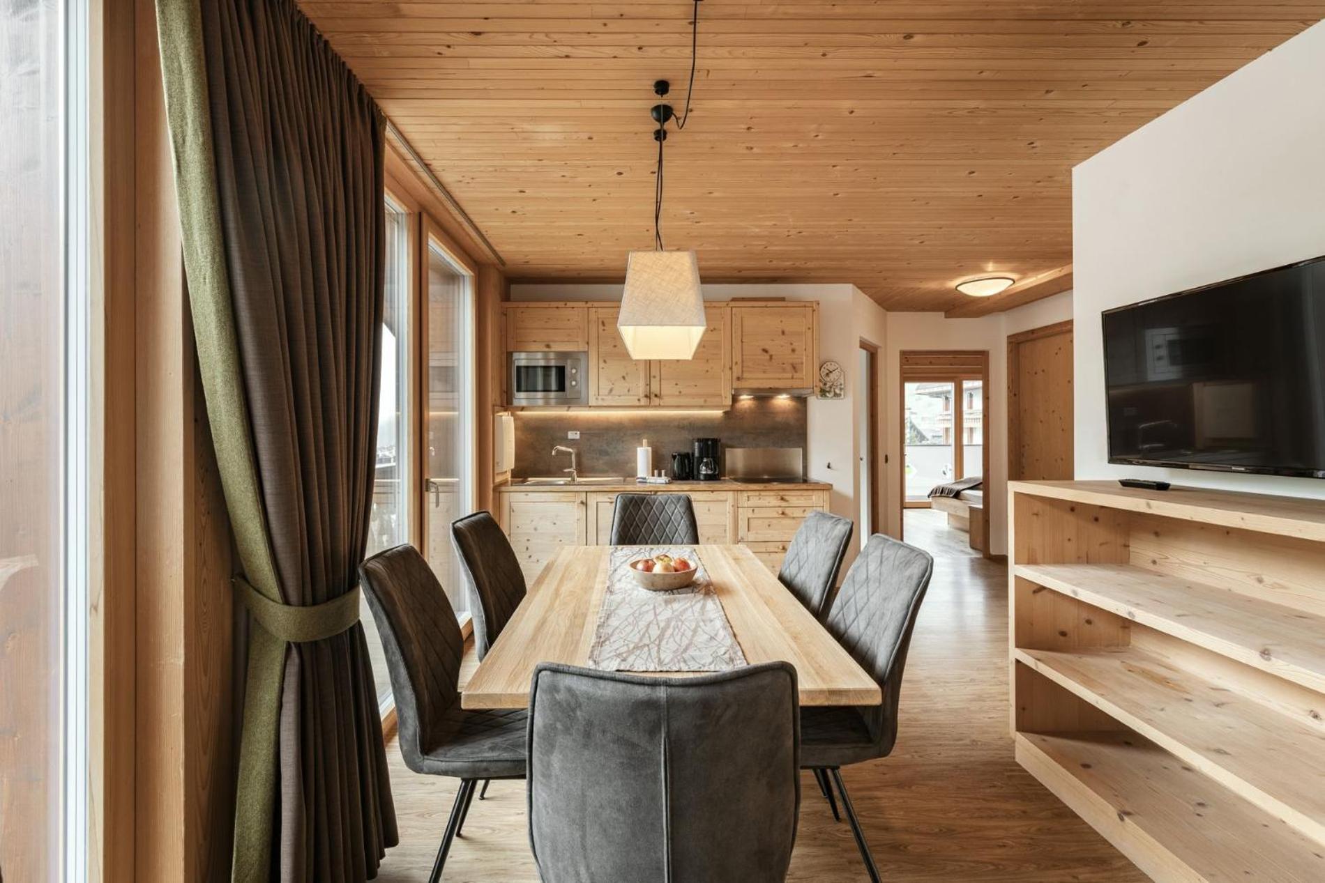 Apartments Burvel Селва ди Вал Гардена Екстериор снимка
